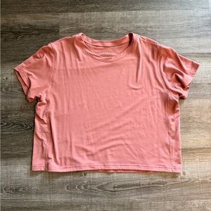 Fleo Skimmer Tee